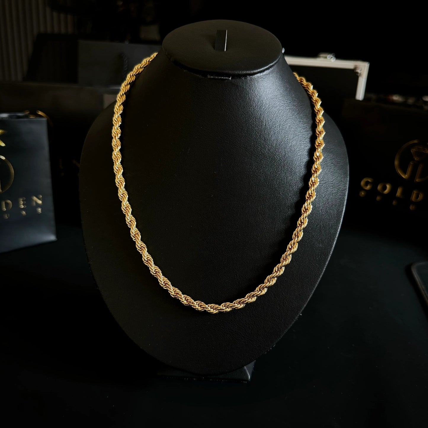 LuxTorsal Oro - Cadena de Lujo