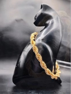 "Torsal Sovereign" - Poder y Estilo en Cada Detalle